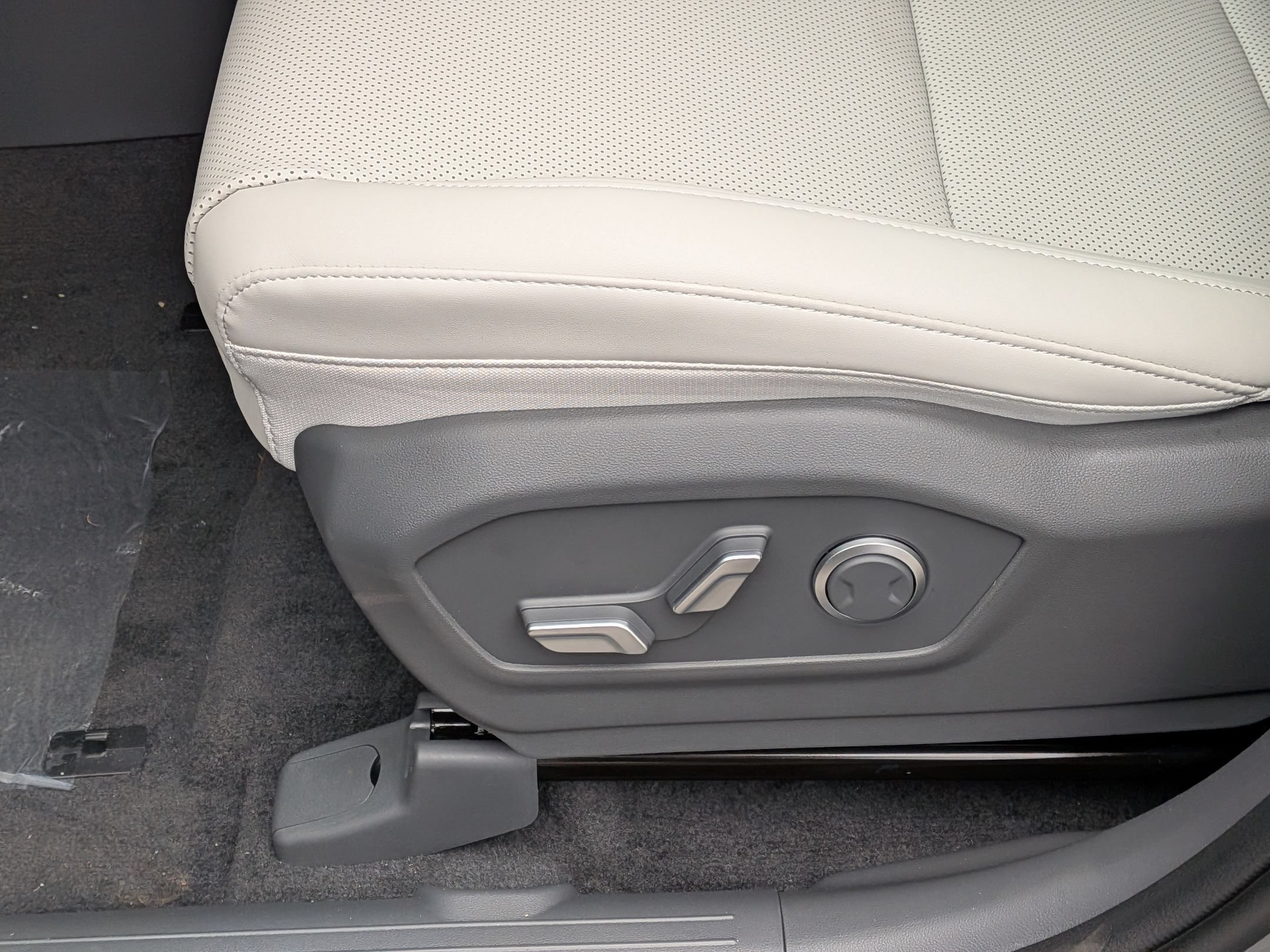 New 2026 Hyundai Santa Fe SEL AWD/4WD image 18