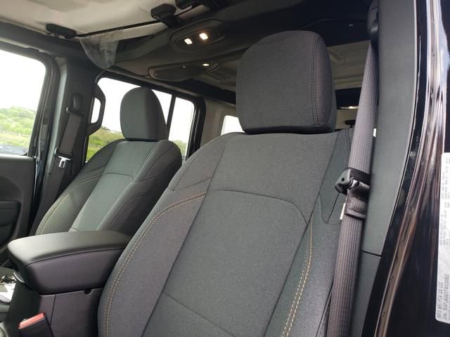 New 2026 Jeep Wrangler Unlimited Sport AWD/4WD image 16