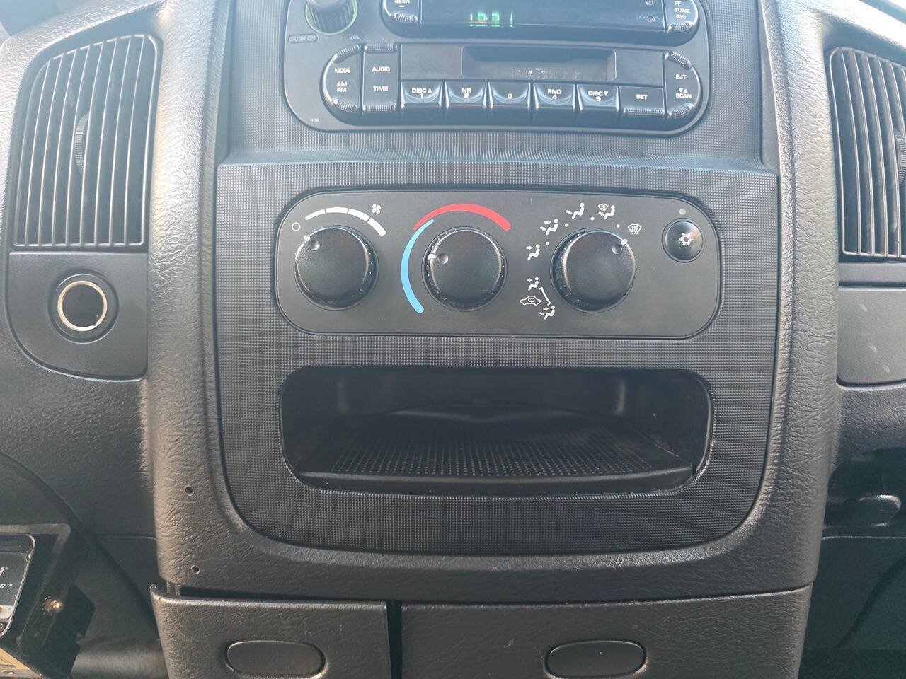 Used 2005 Dodge Ram 3500 Truck ST RWD image 25