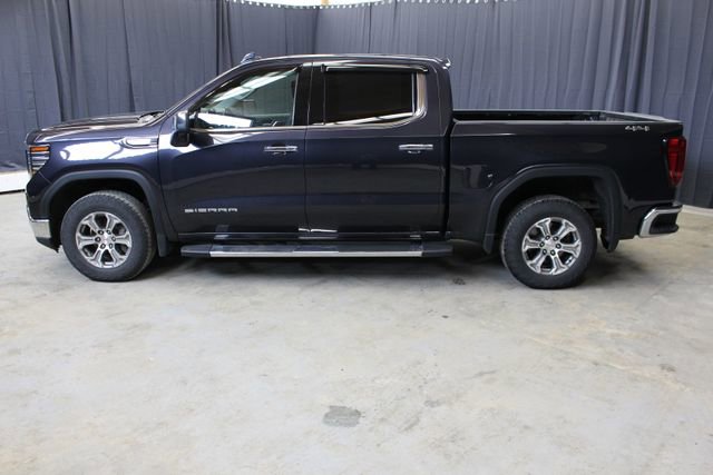 Used 2024 GMC Sierra 1500 SLT AWD/4WD image 8