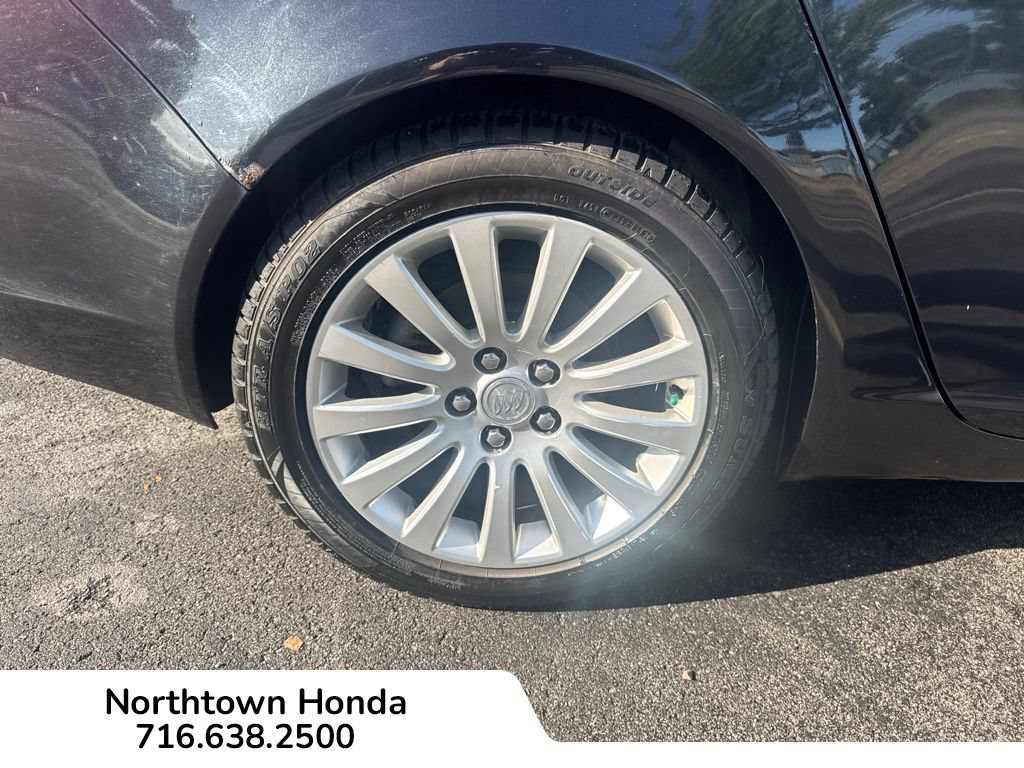 Used 2011 Buick Regal CXL w/ RL2 Preferred Equipment Group FWD image 14