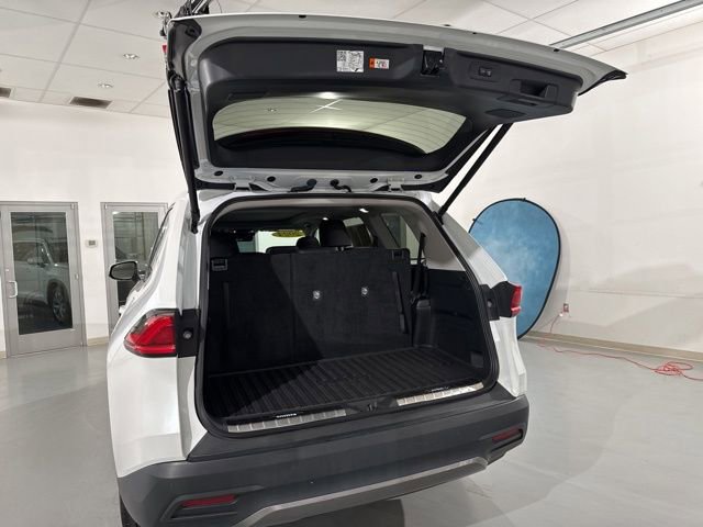 Used 2024 Toyota Grand Highlander Limited AWD/4WD image 13