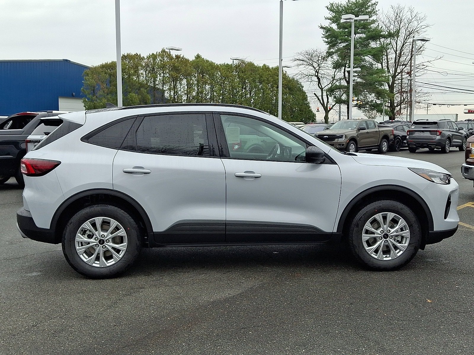 New 2026 Ford Escape Active w/ Tech Pack #1 AWD/4WD image 8