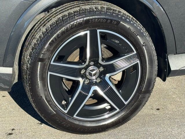 Used 2024 Mercedes-Benz GLC 300 4MATIC image 14