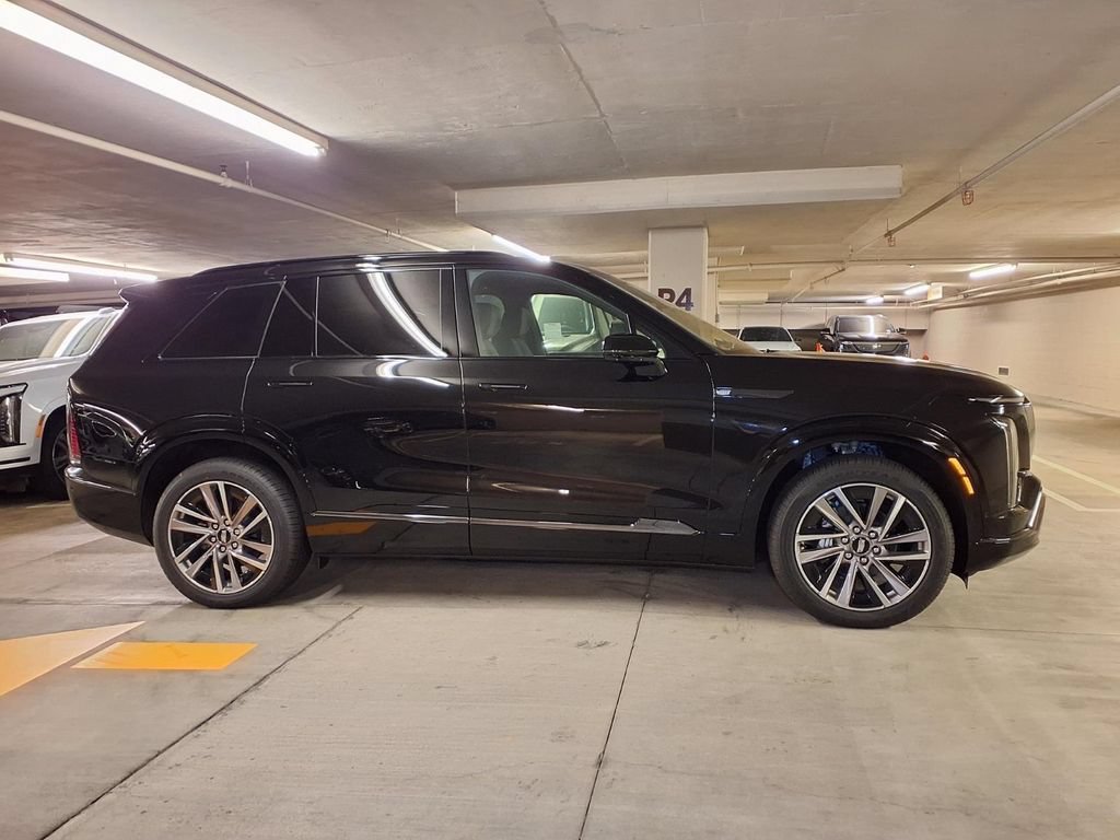 New 2027 Cadillac Vistiq Sport AWD/4WD image 4