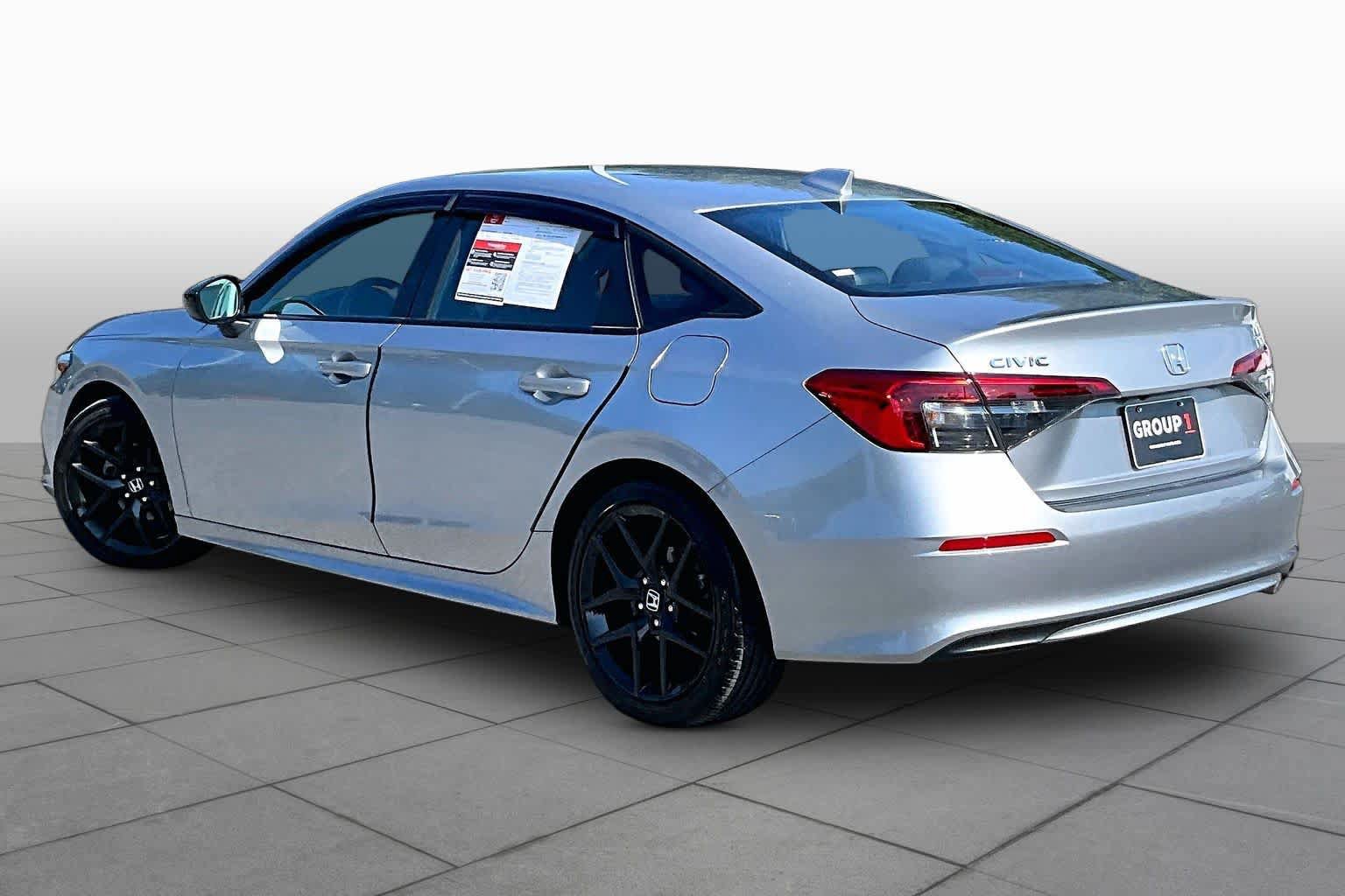 Used 2023 Honda Civic Sport image 12