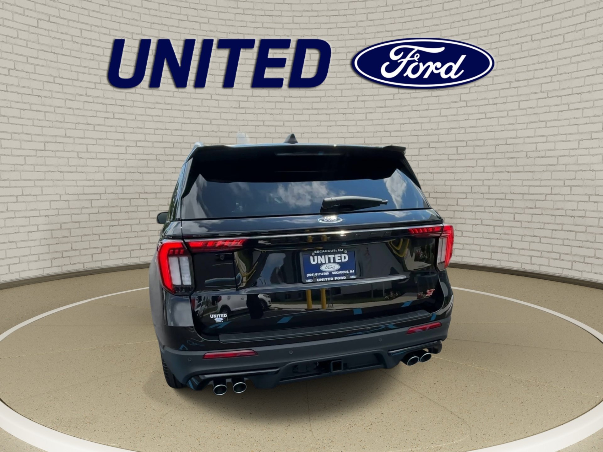 New 2026 Ford Explorer ST w/ Sun And Sound Package AWD/4WD image 7