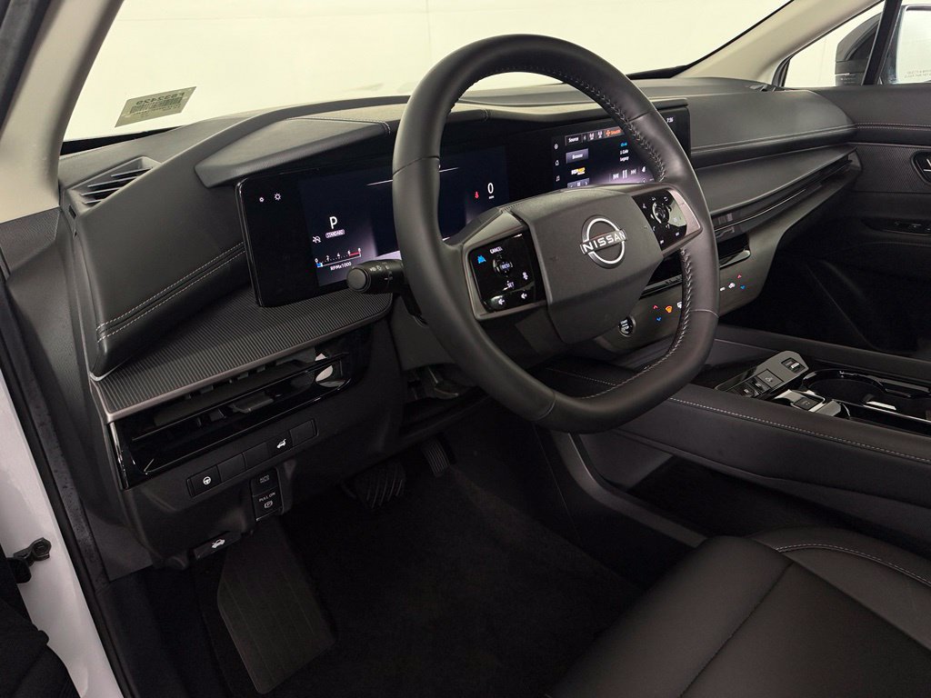 Used 2025 Nissan Murano SV AWD/4WD image 10