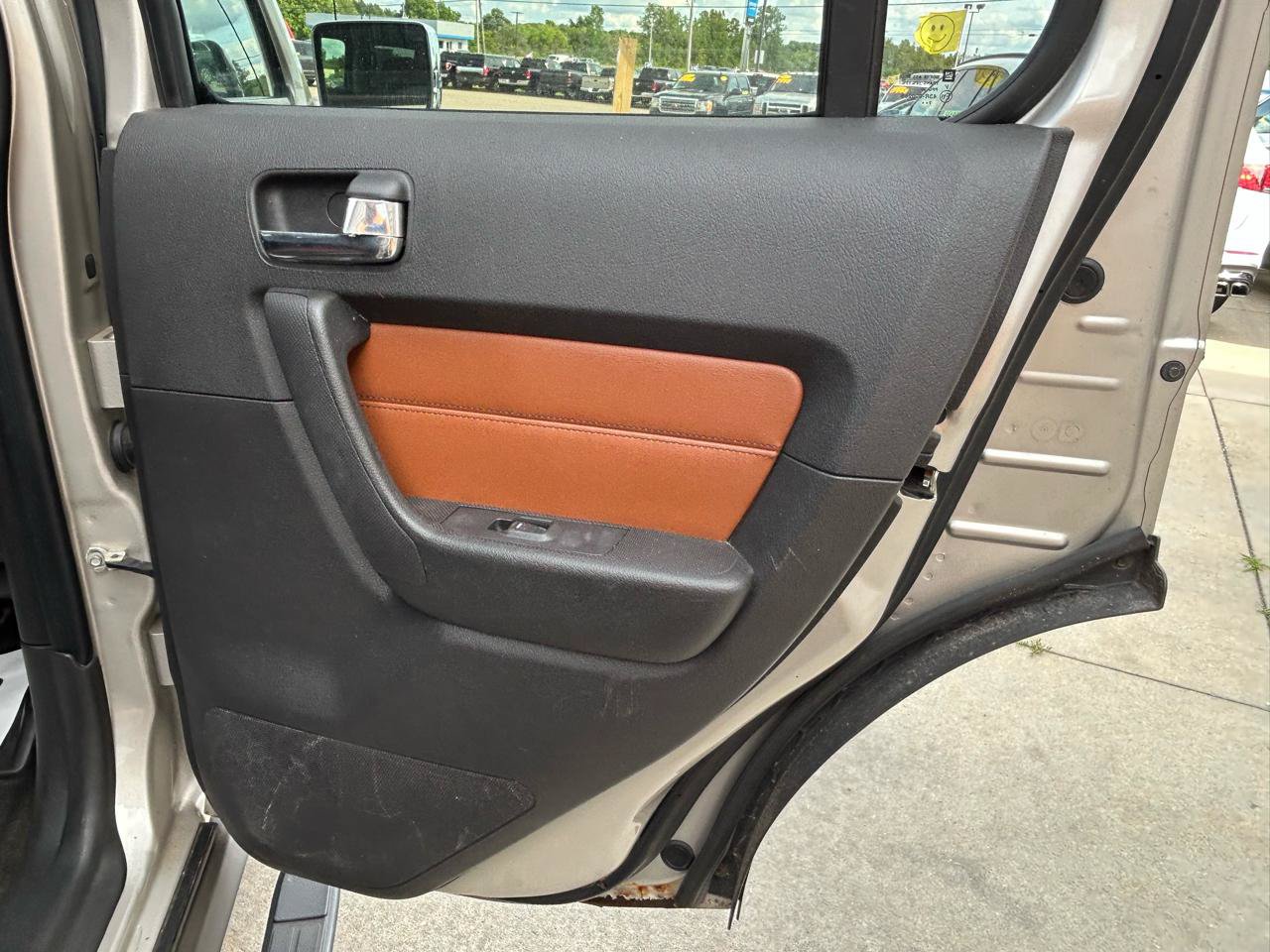 Used 2008 HUMMER H3 Luxury AWD/4WD image 18