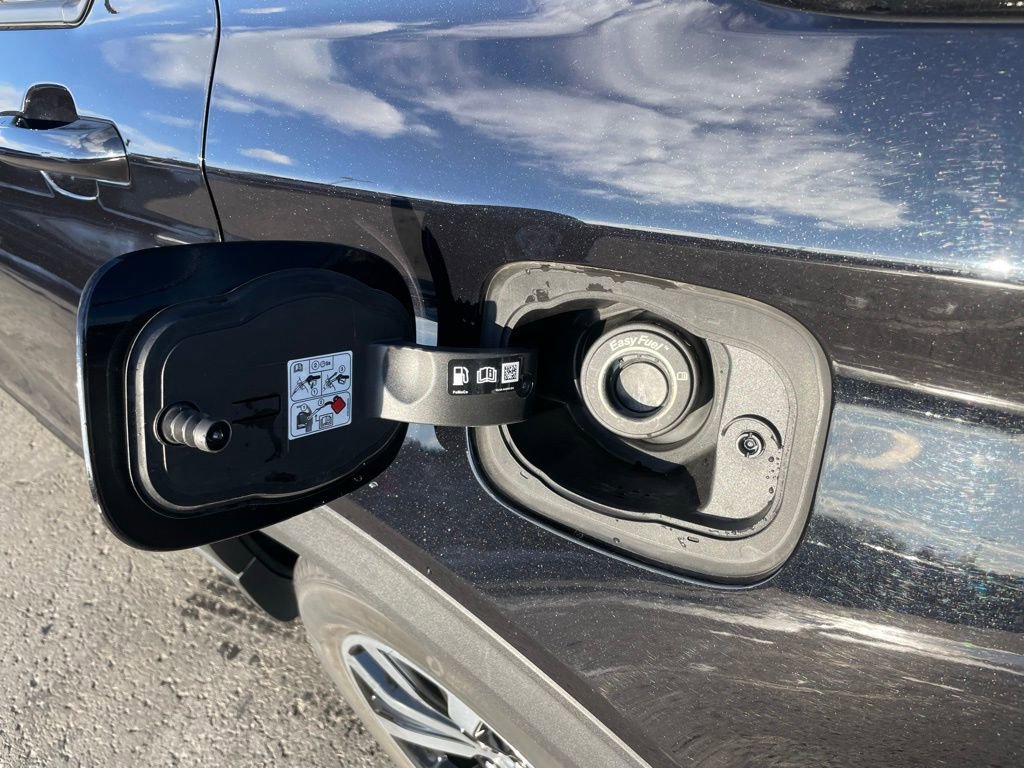 Used 2025 Ford Explorer ST-Line image 60