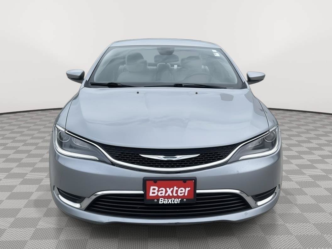 Used 2016 Chrysler 200 Limited FWD image 19
