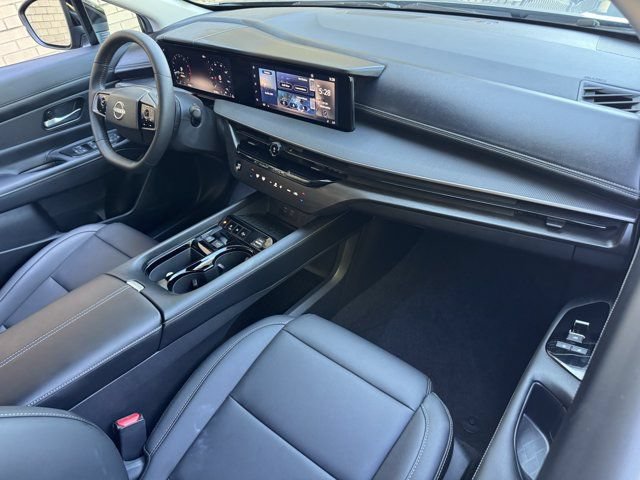 Used 2025 Nissan Murano SV AWD/4WD image 23