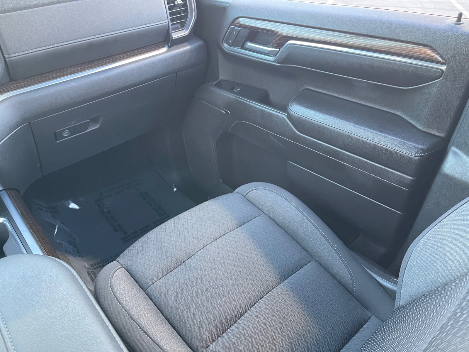 Used 2022 GMC Sierra 1500 Elevation image 16