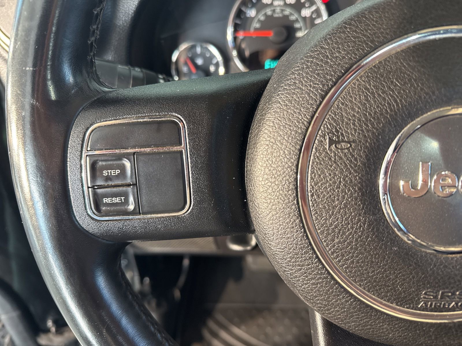 Used 2014 Jeep Wrangler Unlimited Rubicon w/ Max Tow Package image 20