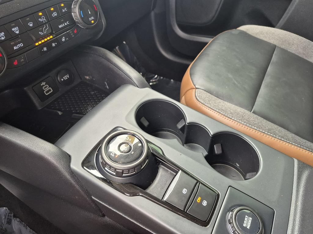 Used 2023 Ford Bronco Sport Outer Banks w/ Tech Package AWD/4WD image 10
