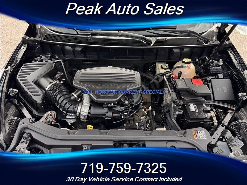 Used 2017 Cadillac XT5 Platinum AWD/4WD image 10