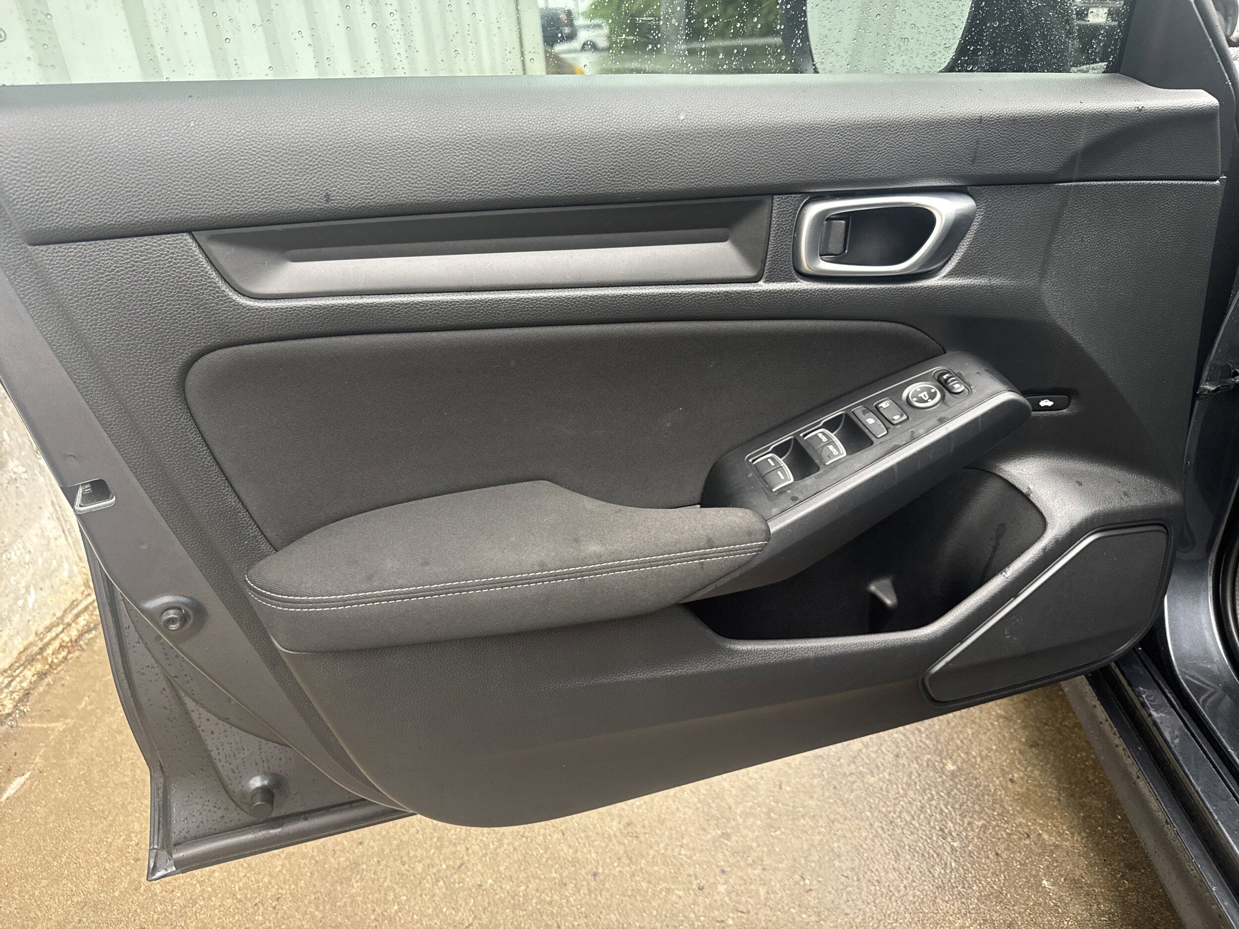Used 2023 Honda Civic Sport image 6