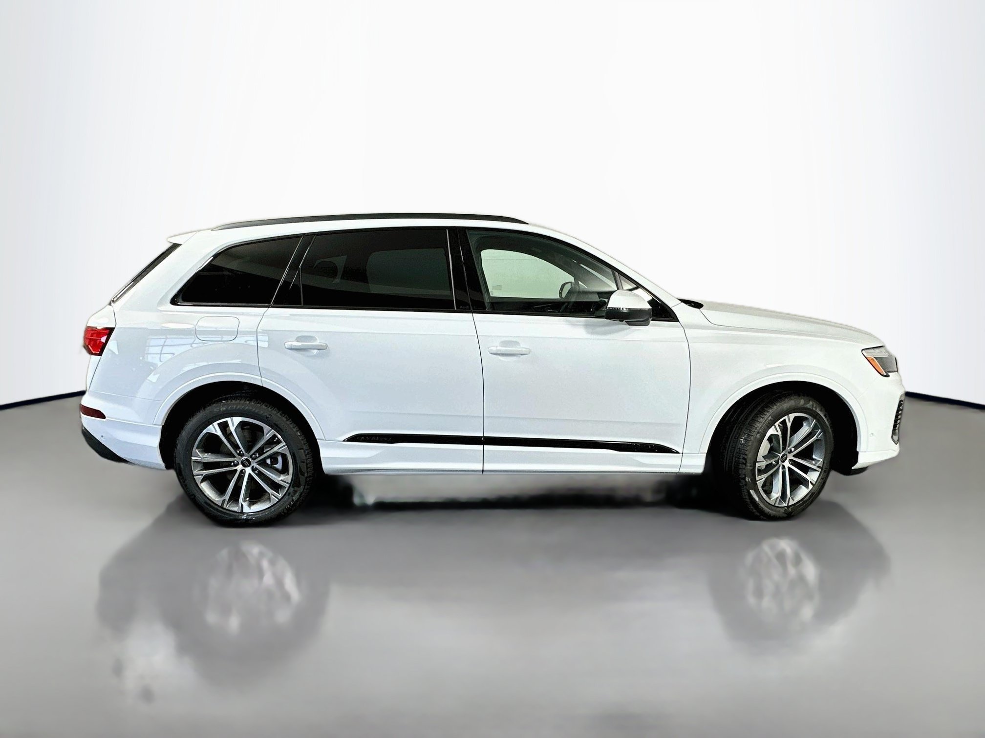 New 2026 Audi Q7 2.0T Premium AWD/4WD image 8