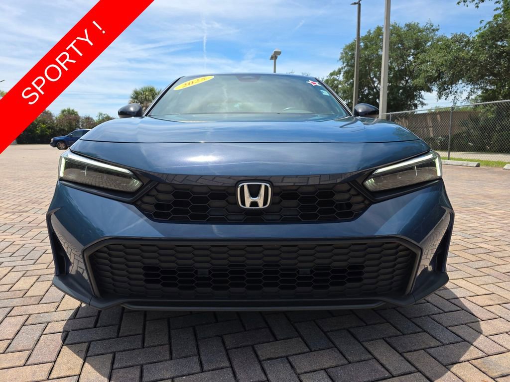Used 2025 Honda Civic Sport image 2