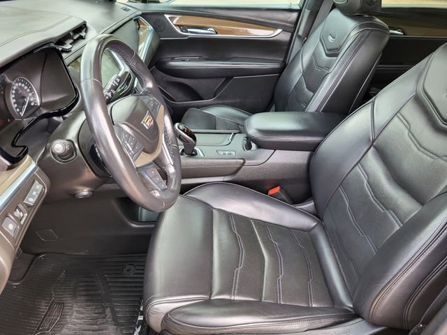 Used 2019 Cadillac XT5 Platinum AWD/4WD image 12