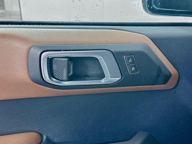Used 2022 Ford Bronco Outer Banks image 18