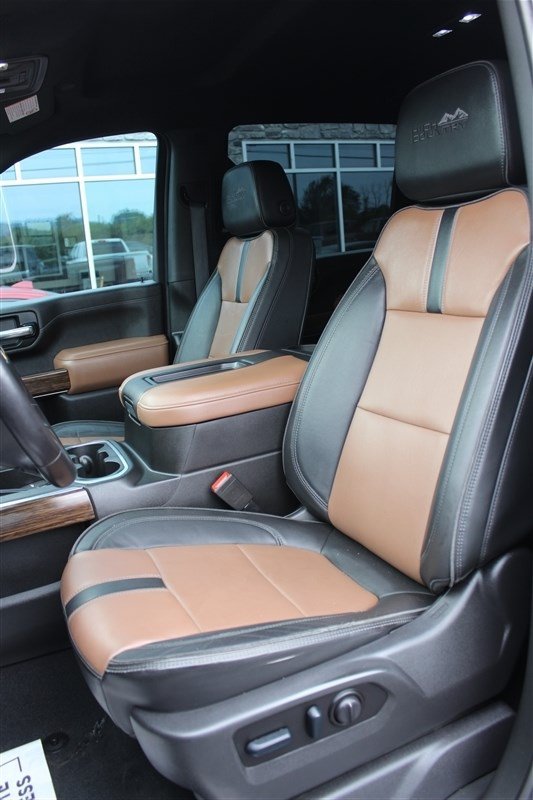 Used 2022 Chevrolet Silverado 2500 High Country w/ Z71 Off-Road Package AWD/4WD image 19
