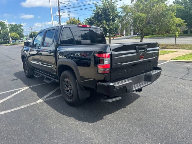 Used 2025 Nissan Frontier PRO-4X w/ Tow Package AWD/4WD image 5