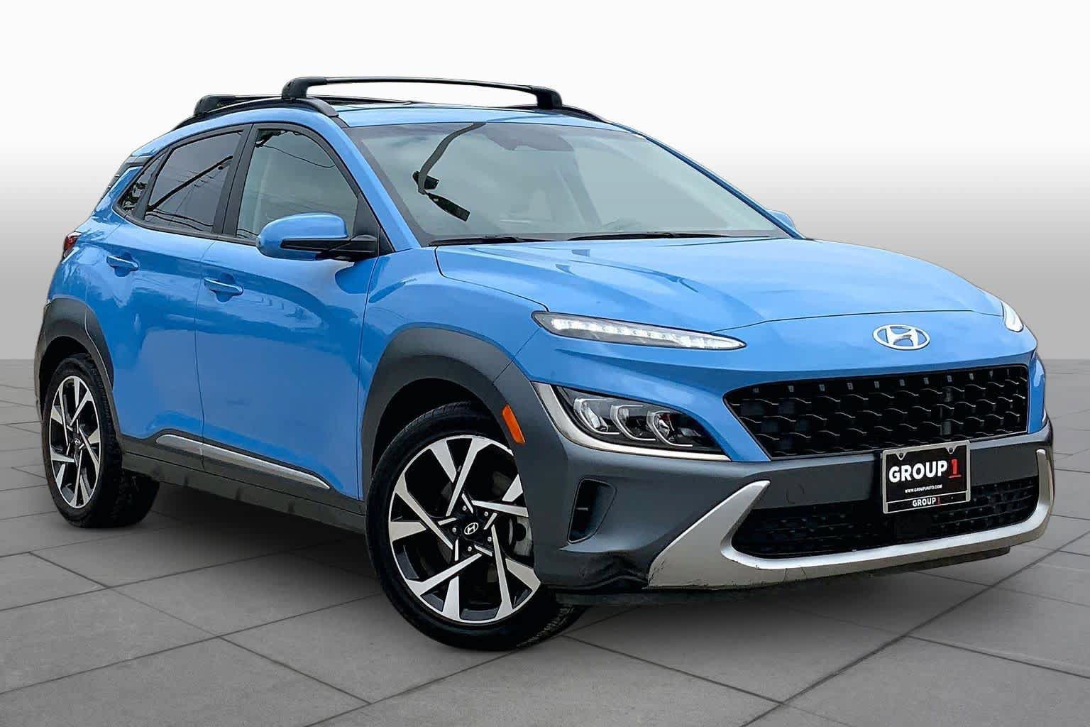 Used 2022 Hyundai Kona Limited FWD image 3