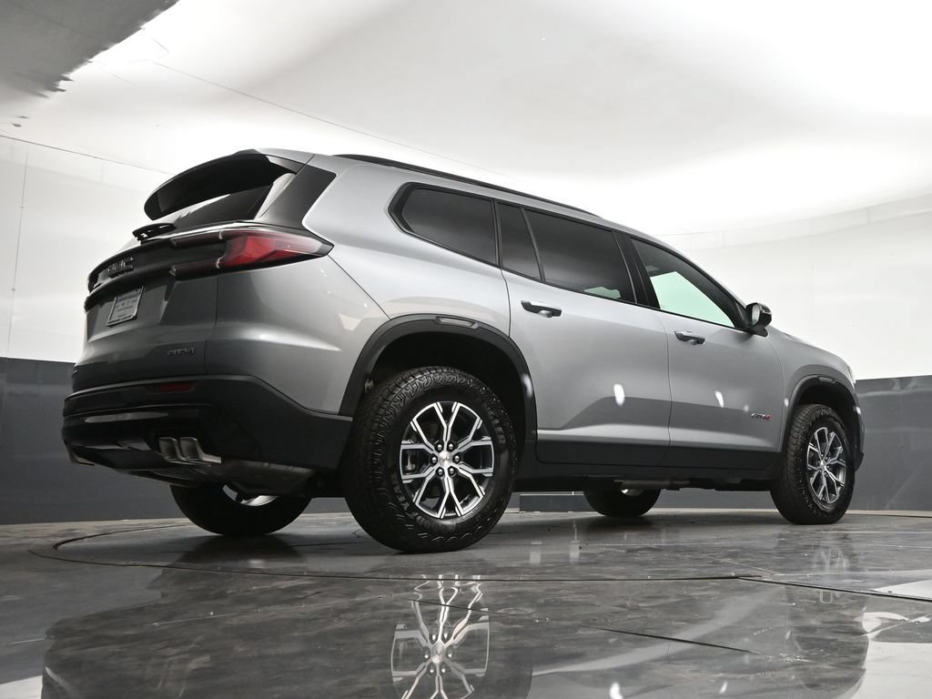 Used 2026 GMC Acadia AT4 w/ Luxury Package AWD/4WD image 28