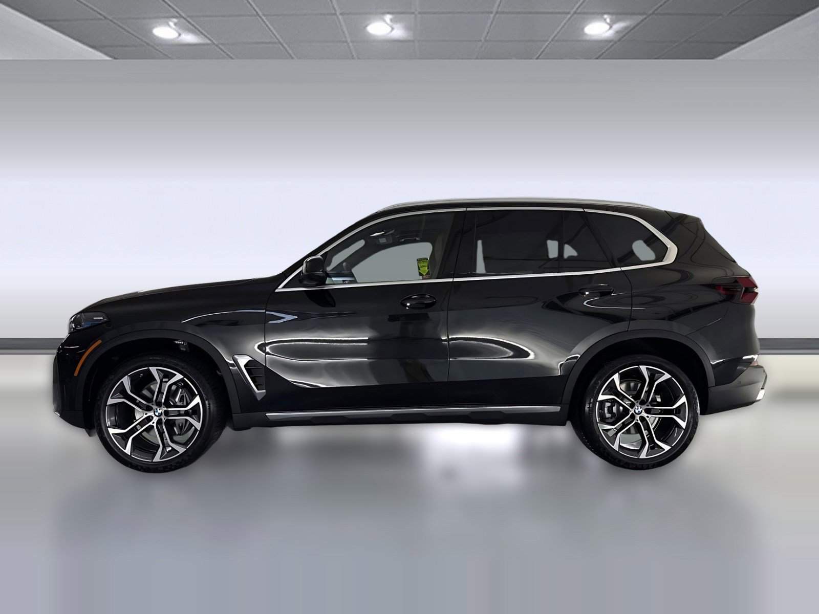 Used 2026 BMW X5 sDrive40i w/ Climate Comfort Package RWD image 2