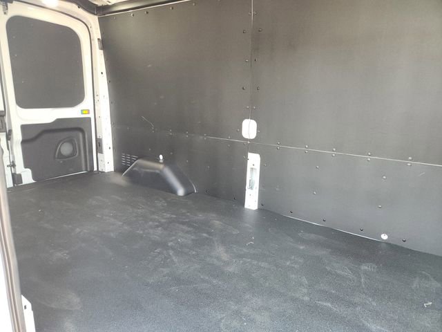 New 2026 Ford Transit 250 148 Medium Roof w/ Load Area Protection Package image 32