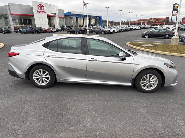 Certified 2025 Toyota Camry LE image 8