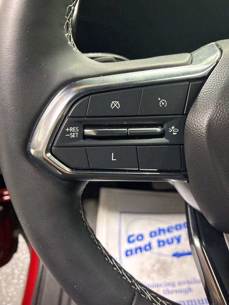 Used 2024 Chevrolet Traverse LT w/ LPO, Floor Liner Package AWD/4WD image 11
