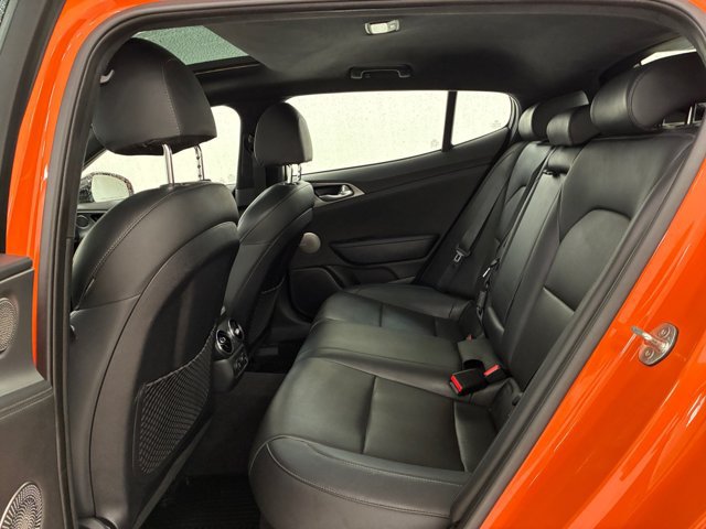 Used 2019 Kia Stinger GTS AWD/4WD image 18