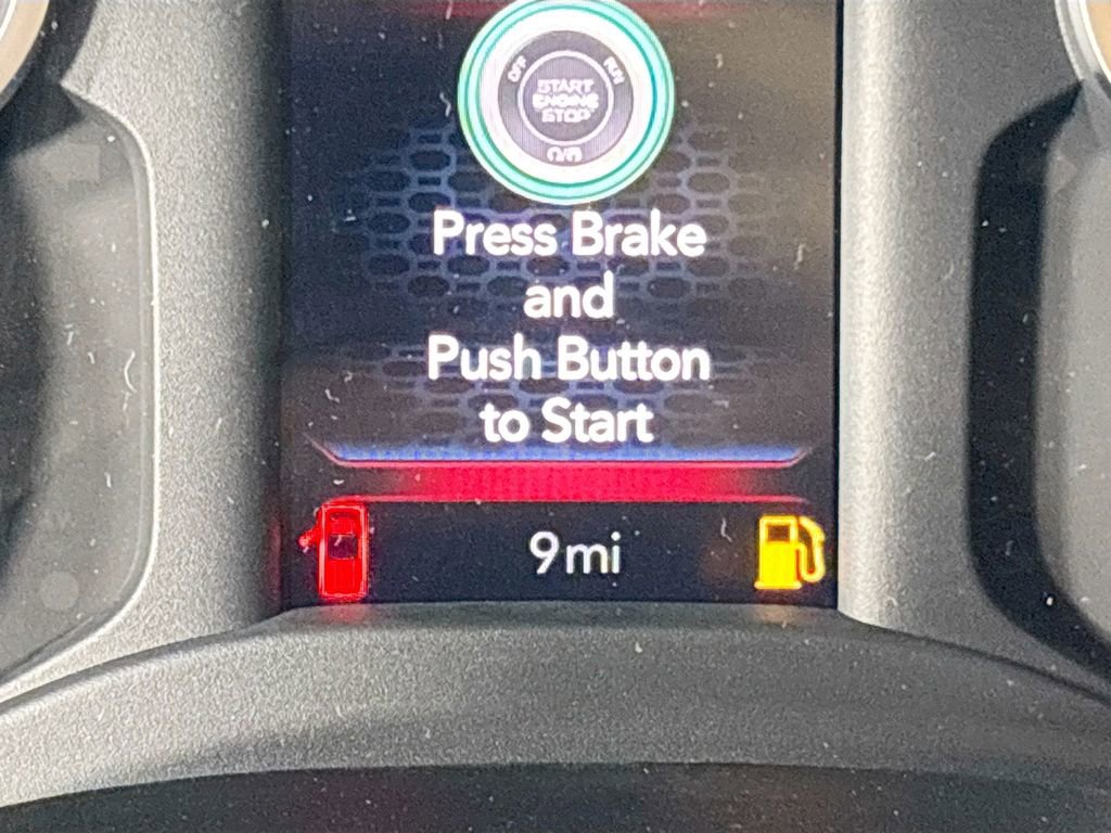 New 2026 RAM 1500 4x4 Crew Cab image 15