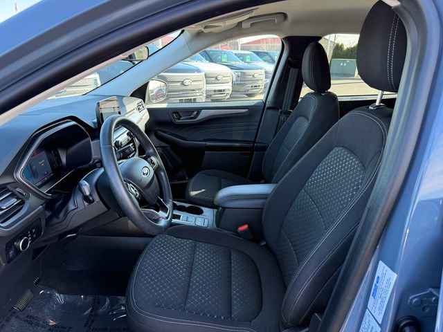 Certified 2023 Ford Escape Active AWD/4WD image 6