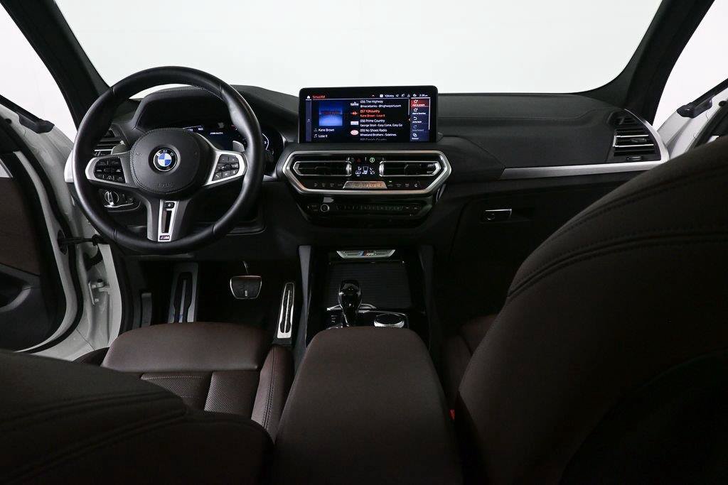 Used 2023 BMW X3 M40i AWD/4WD image 3