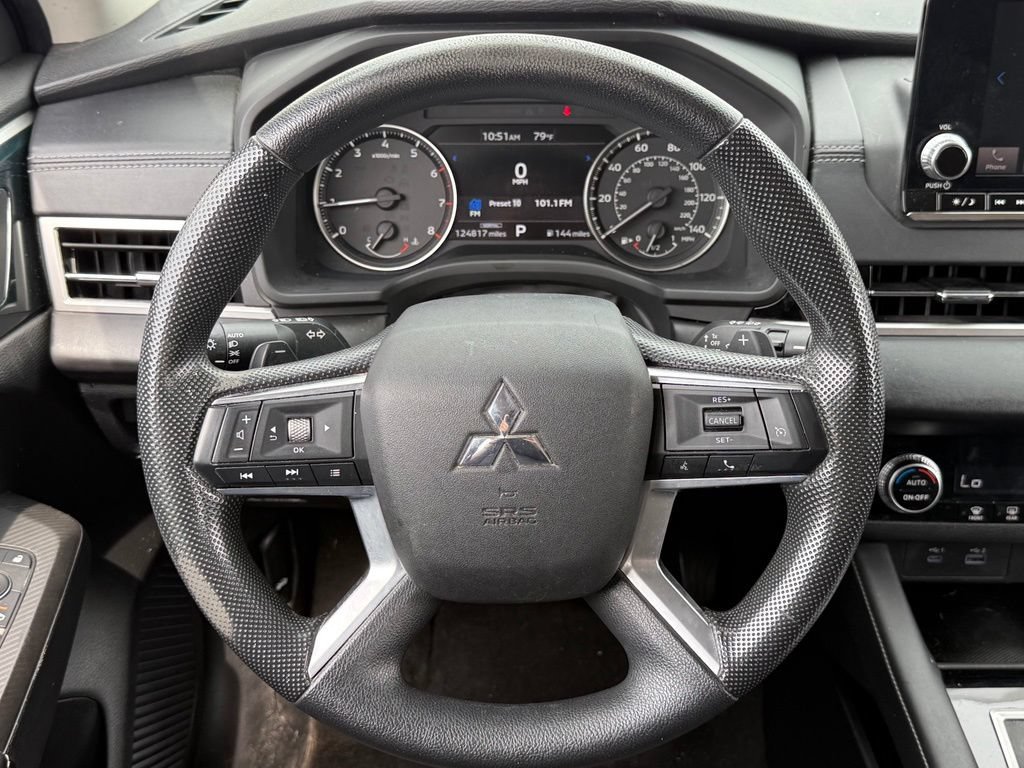 Used 2022 Mitsubishi Outlander ES AWD/4WD image 14