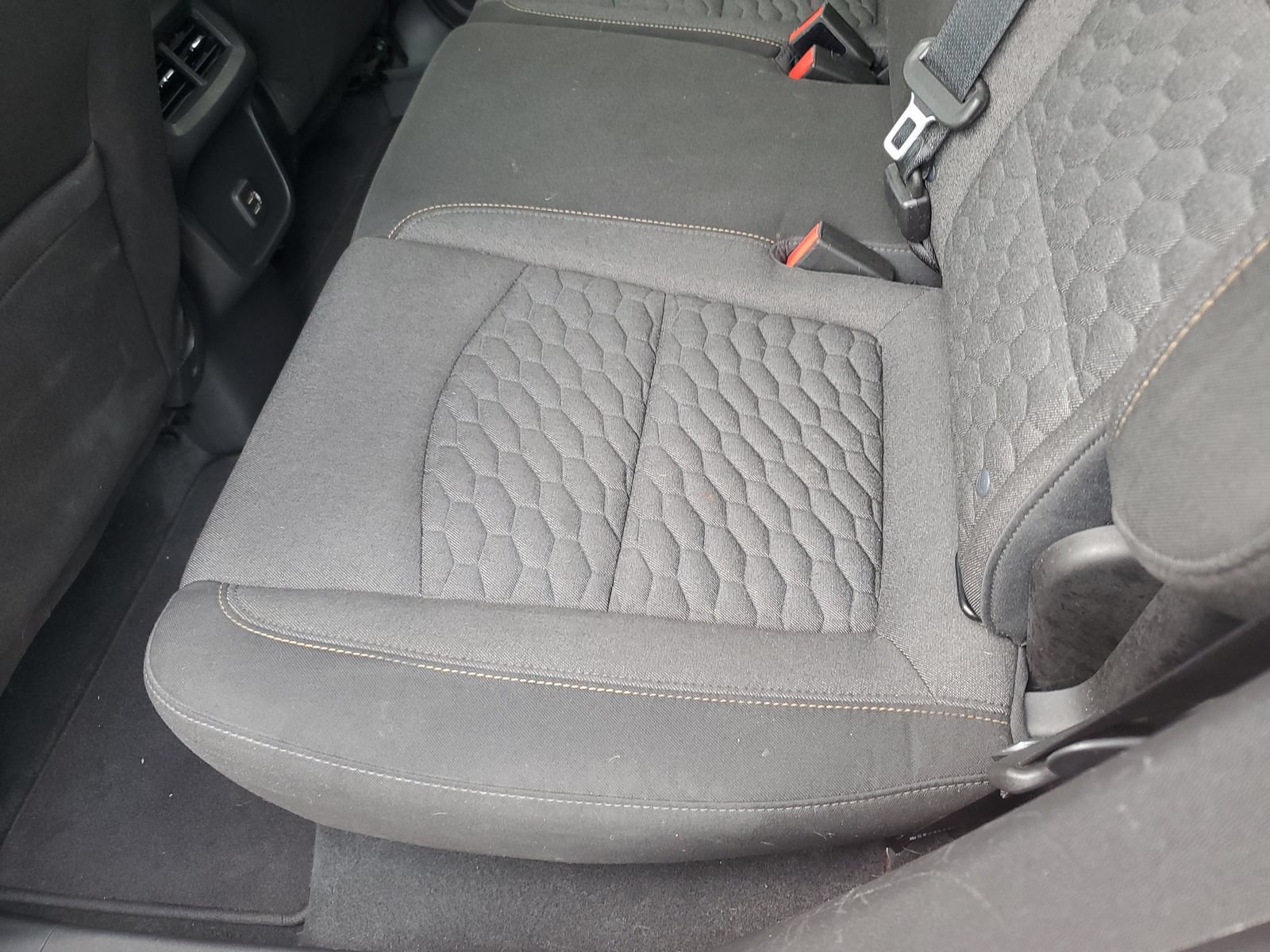 Used 2019 Chevrolet Equinox LT FWD image 15