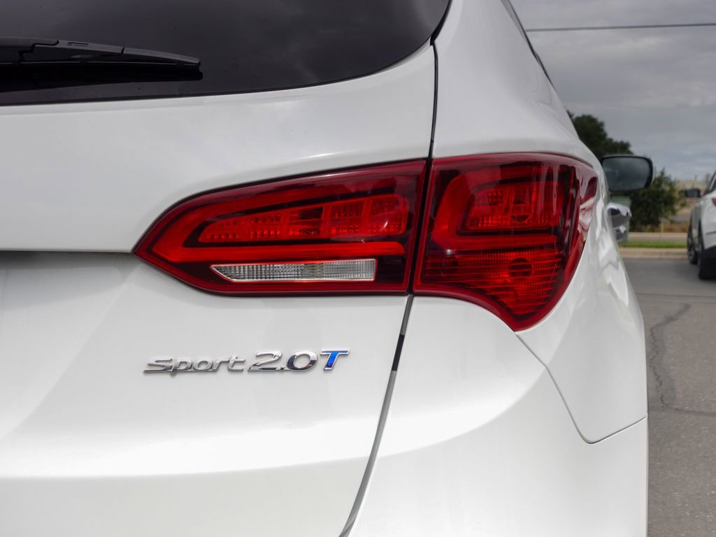 Used 2018 Hyundai Santa Fe Sport 2.0T FWD image 6