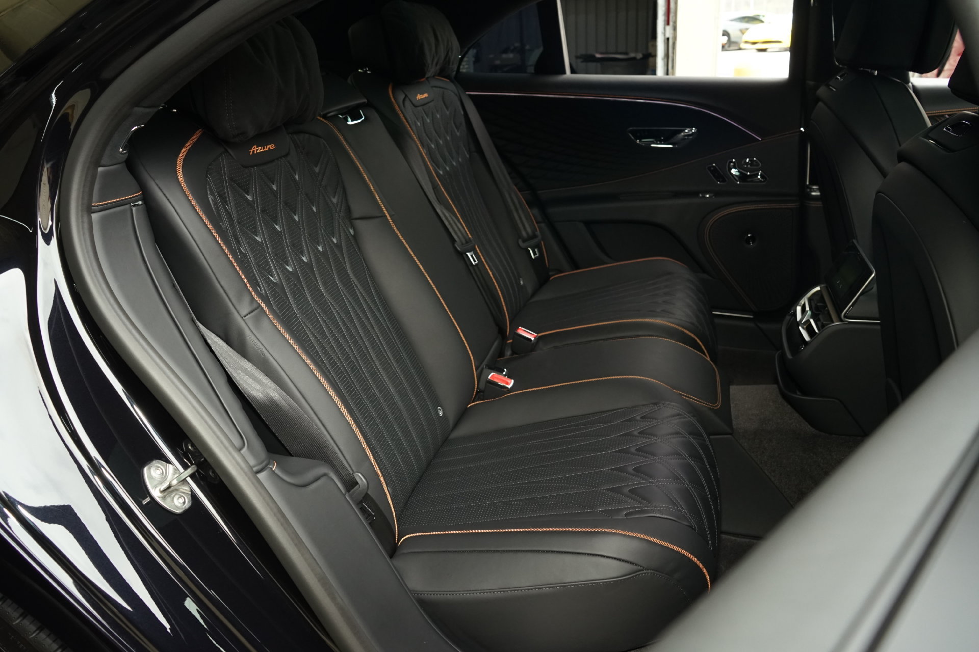 Used 2026 Bentley Flying Spur Azure AWD/4WD image 21