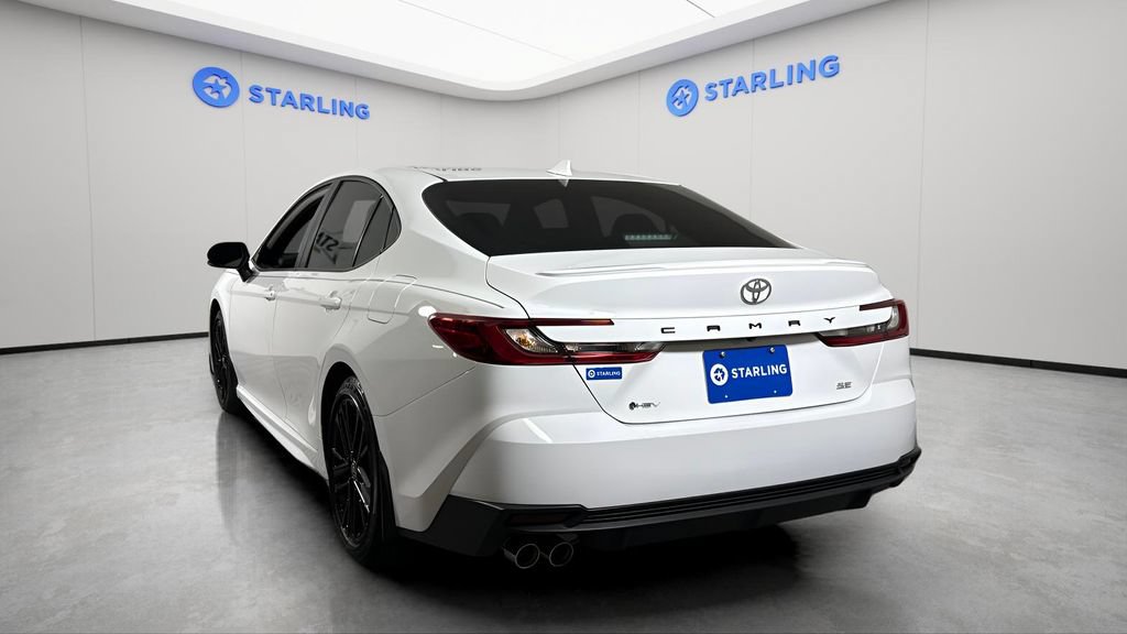 Used 2025 Toyota Camry SE w/ Convenience Package FWD image 7