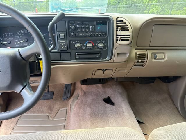Used 1998 GMC Sierra 1500 2WD Extended Cab w/ Imagemax Pkg image 19