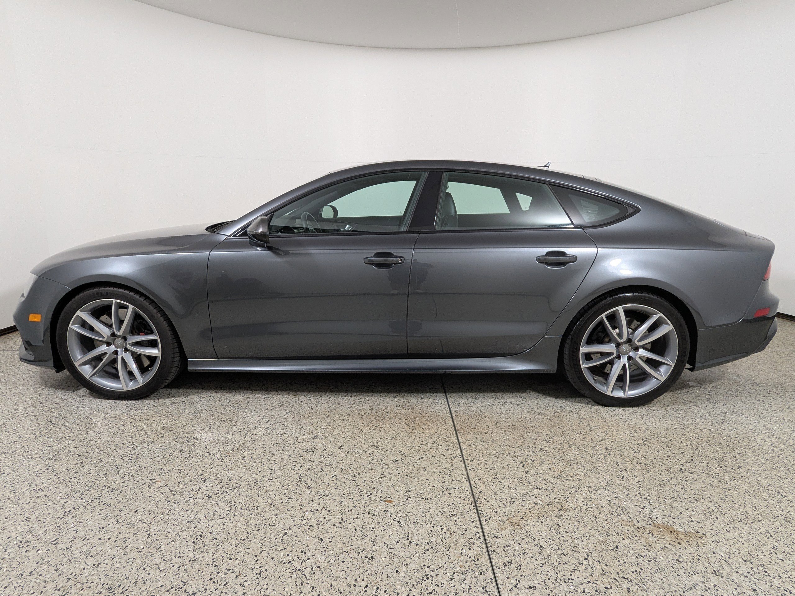 Used 2014 Audi RS 7 Prestige image 4