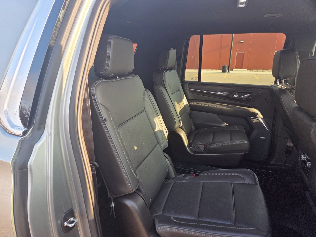 Certified 2023 GMC Yukon XL Denali w/ Max Trailering Package AWD/4WD image 36
