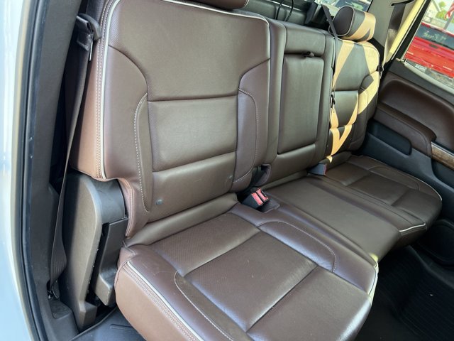 Used 2016 Chevrolet Silverado 1500 High Country w/ High Country Premium Package AWD/4WD image 28