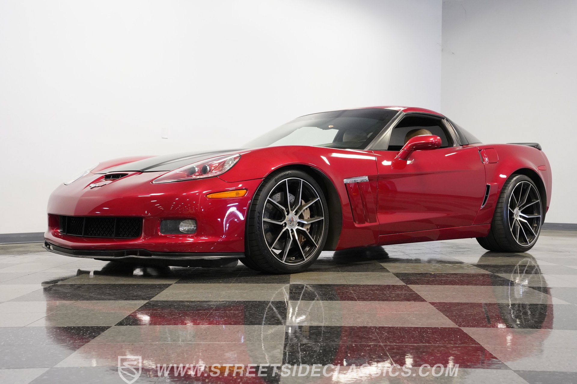 Used 2011 Chevrolet Corvette Grand Sport w/ Preferred Equipment Group RWD image 22