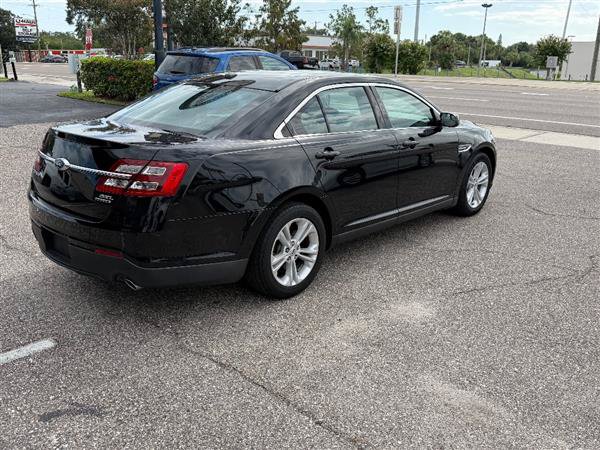 Used 2016 Ford Taurus SEL w/ Equipment Group 201A FWD image 4