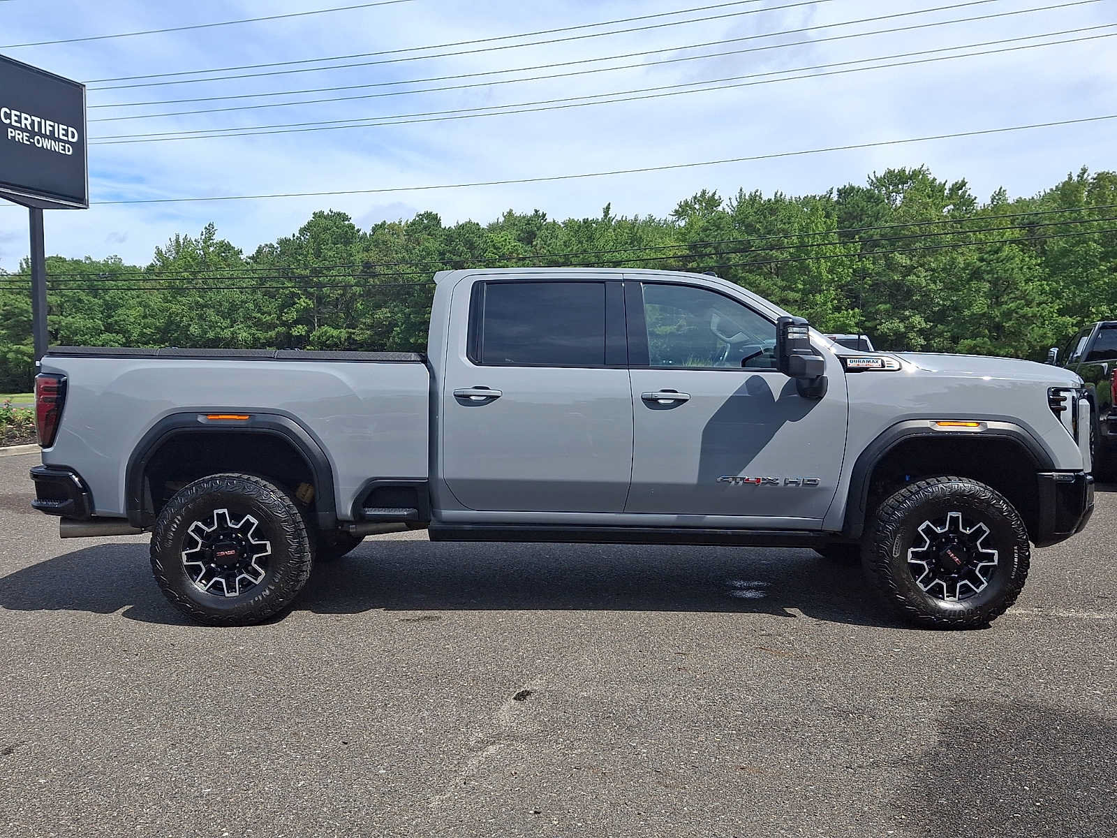 Used 2024 GMC Sierra 2500 AT4X AWD/4WD image 6