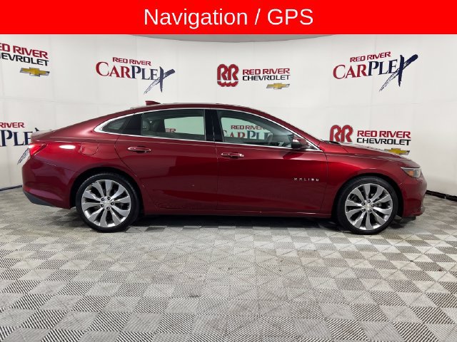 Used 2018 Chevrolet Malibu Premier w/ Premier Sun and Wheel Package FWD image 10
